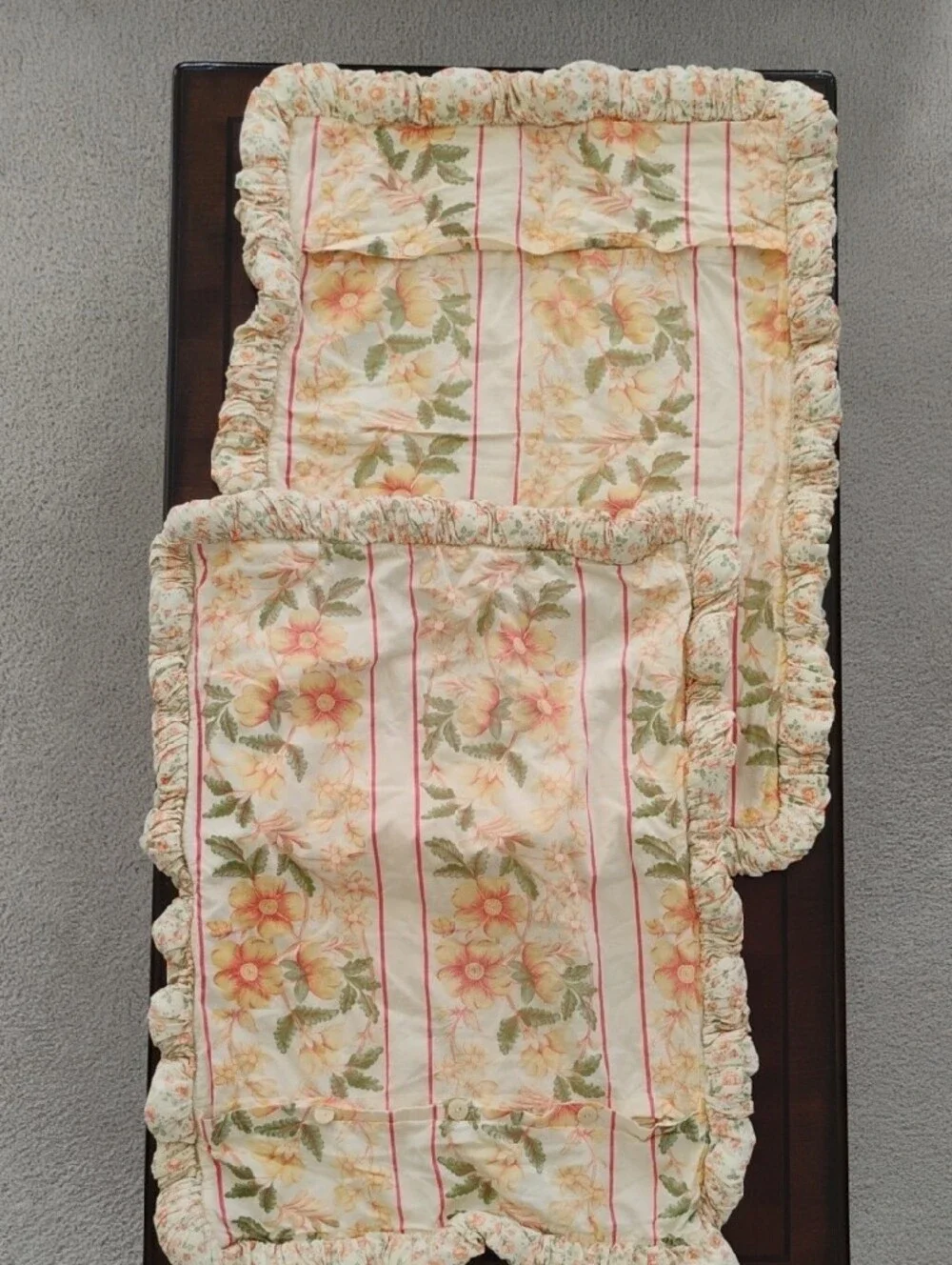Pair (2) Vintage April Cornell 100% Cotton Yellow Floral Balloon Ruffled Shams